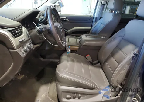 2018 GMC Yukon Xl Denali z USA, uszkodzony, nr VIN 1GKS2HKJ3JR168143